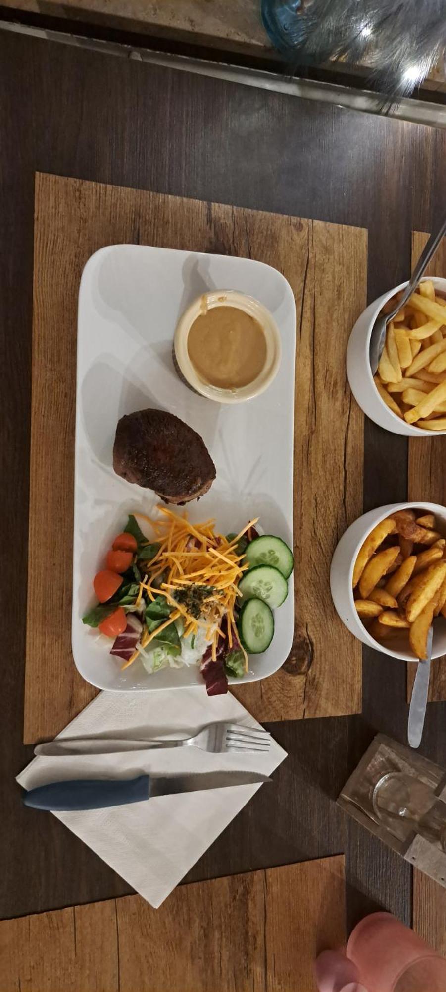 Dikke Vriend , Herberg & Taverne ชินี ภายนอก รูปภาพ
